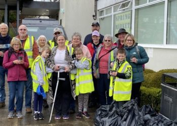 Free hot drink at community litter pick