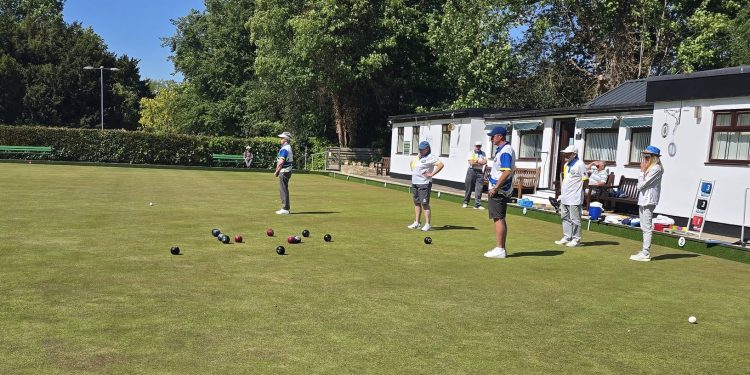 Warminster Bowling Club welcoming new members at open day