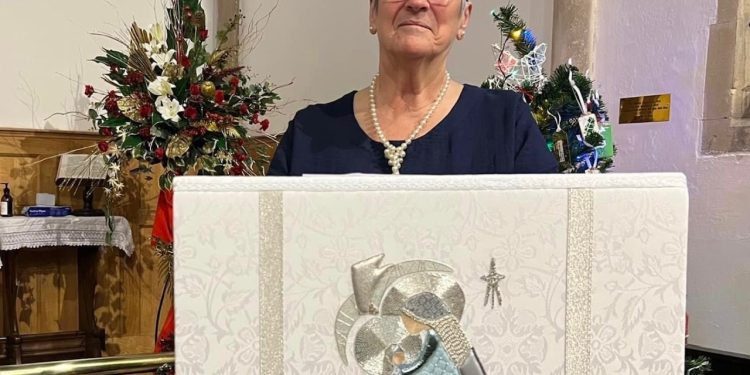 Warminster embroiderer joins nationwide revival of medieval stitching craft