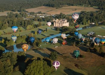 Witness exhilarating air displays at Longleat this weekend