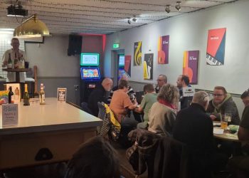 Quiz night raises funds for Warminster charity