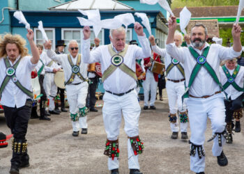 Warminster and Flers celebrate 53rd year of twinning