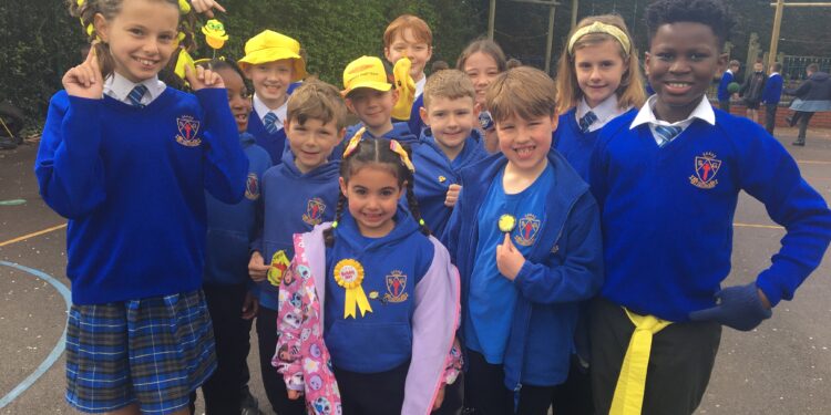Primary school celebrates military children