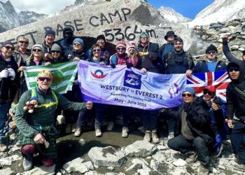 Local team conquers Everest challenge