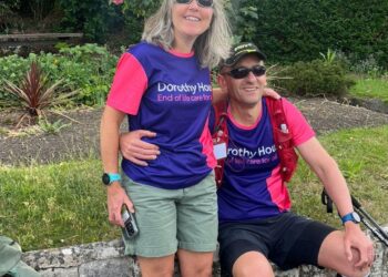 Couple take on 50-mile Winchester to Warminster challenge for hospice