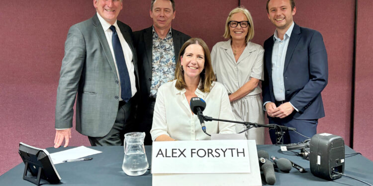 Warminster hosts BBC Radio 4’s Any Questions?