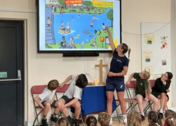 Warminster woman runs free water safety sessions in local schools
