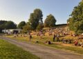 Community comes together to enjoy eclipse
