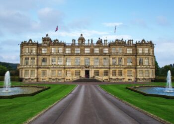 Longleat turret needs urgent repair