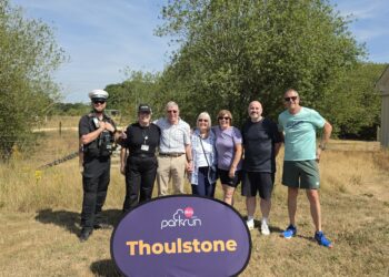 Man reunited with officer who saved his life at parkrun