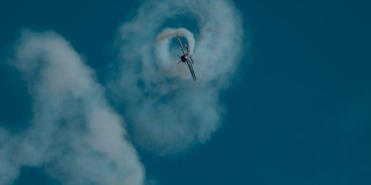 Longleat celebrates safari anniversary with sky-high display