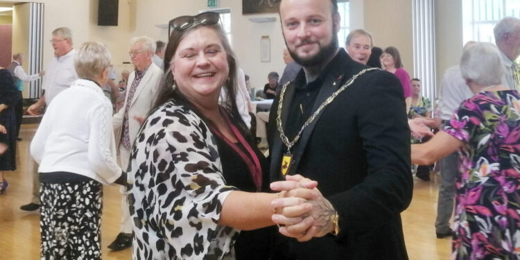 Mayor’s tea dance raises funds for Athenaeum
