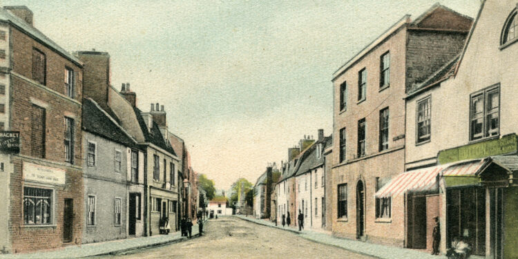Warminster Museum: Silver Street